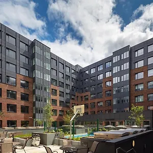 Canvas Point Campus Docklands Apartment