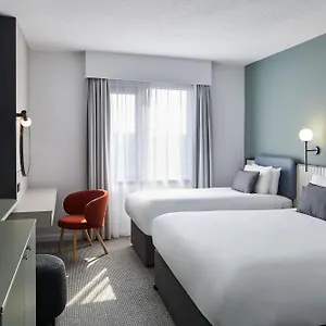 Leonardo Parnell Street Hotel